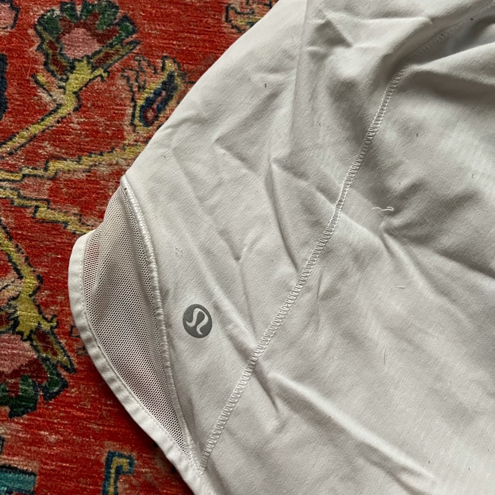 lululemon hotty hot short